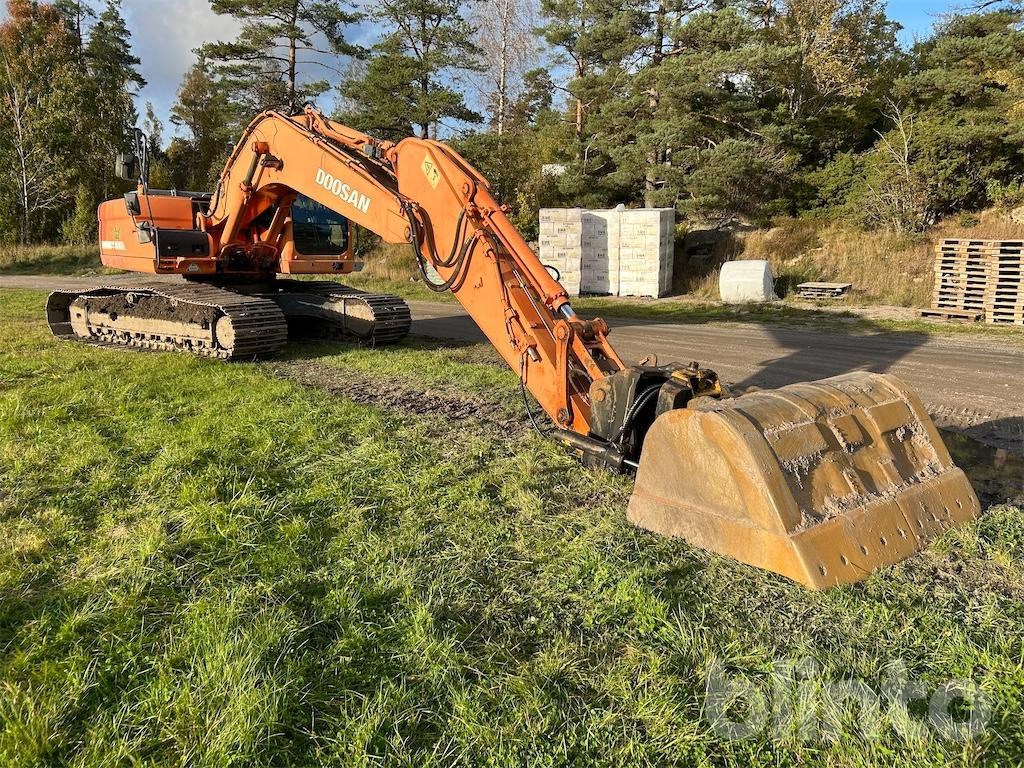 Doosan DX225LC (Låga timmar) - Escavatore cingolato: foto 3 Doosan DX225LC (Låga timmar) - Escavatore cingolato: foto 3