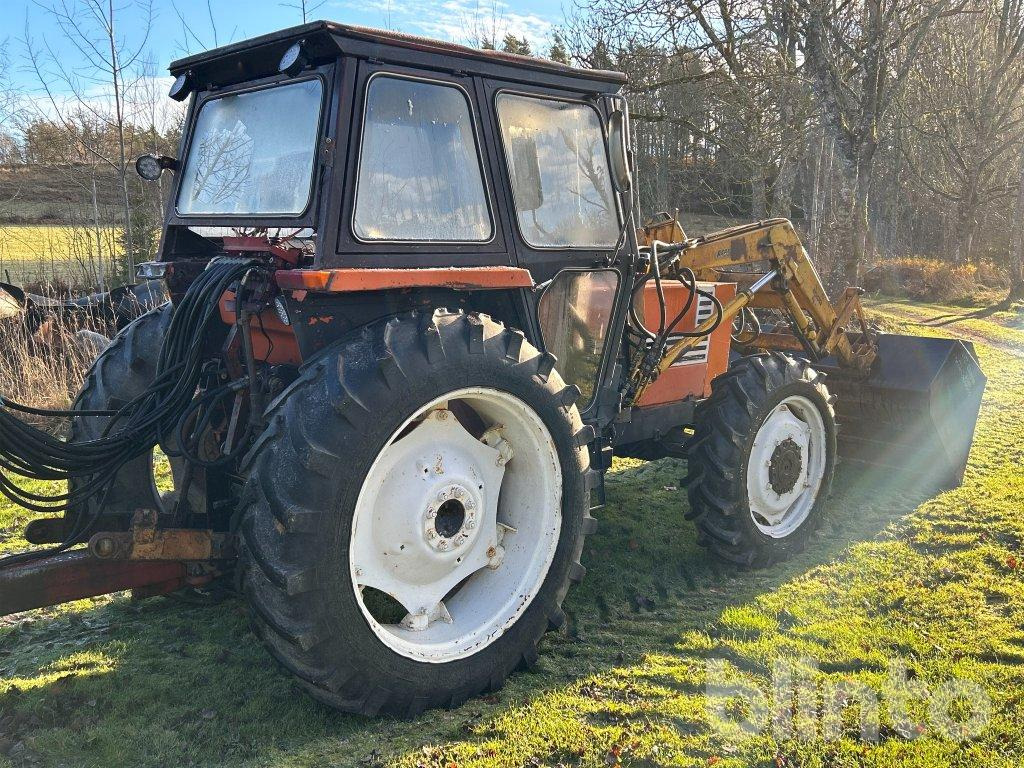 FIAT 780 DT/12 - Trattore: foto 5 FIAT 780 DT/12 - Trattore: foto 5