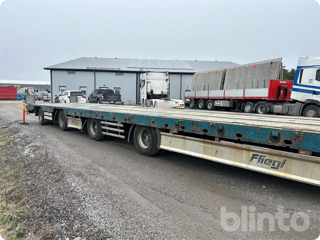FLIEGL SVS 580 T - Semirimorchio pianale ribassato: foto 5 FLIEGL SVS 580 T - Semirimorchio pianale ribassato: foto 5