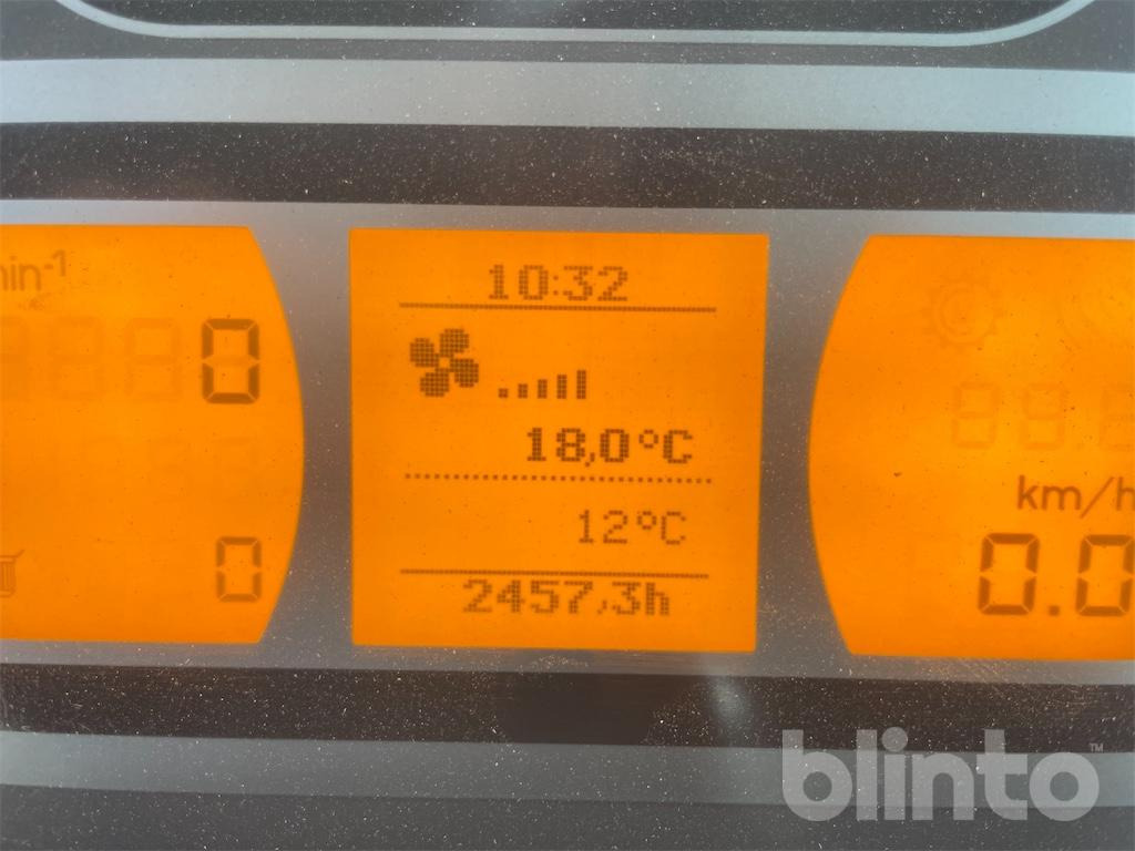 Fendt Vario 826 - Trattore: foto 5 Fendt Vario 826 - Trattore: foto 5