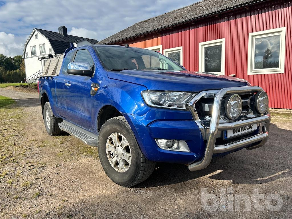 Ford Ranger SuperCab 2.2 TDCi 4x4 Manuell - Pick-up: foto 3 Ford Ranger SuperCab 2.2 TDCi 4x4 Manuell - Pick-up: foto 3