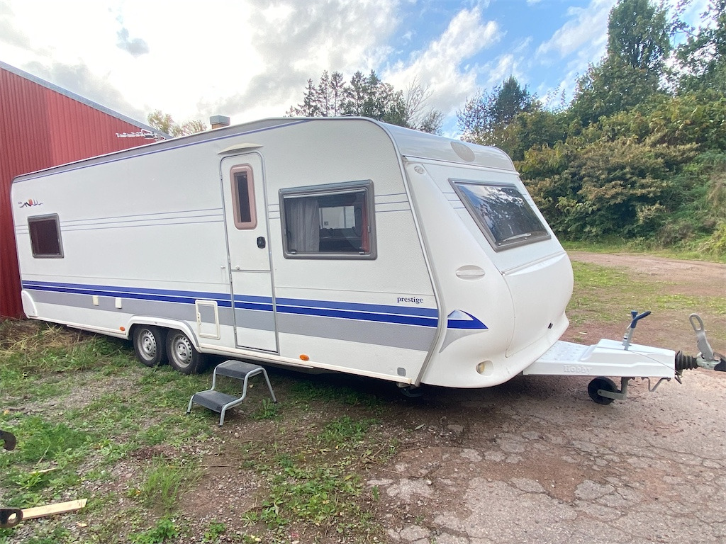 HOBBY 650 KFU PRESTIGE - Caravan: foto 1 HOBBY 650 KFU PRESTIGE - Caravan: foto 1