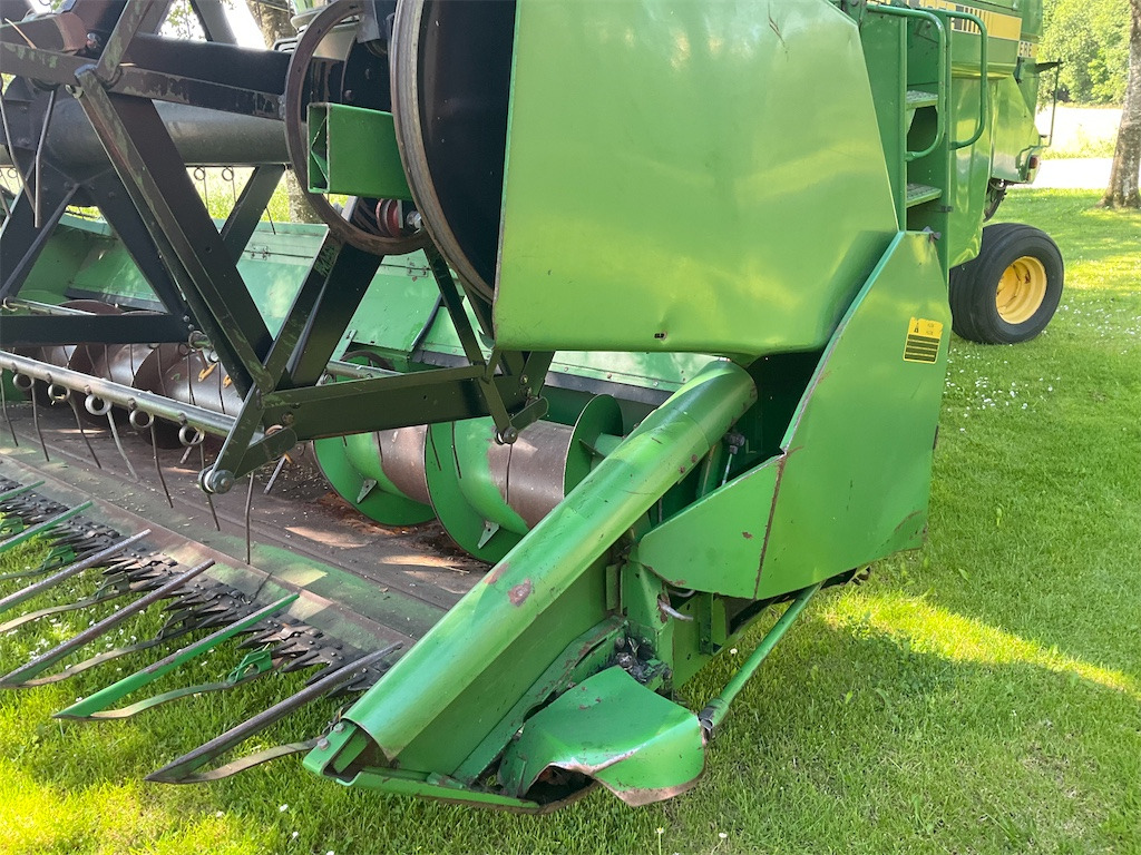 Mietitrebbia John Deere 1052: foto 13