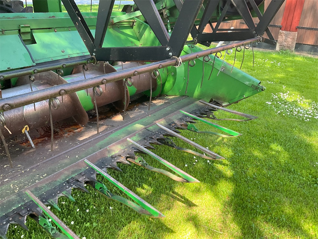 Mietitrebbia John Deere 1052: foto 7