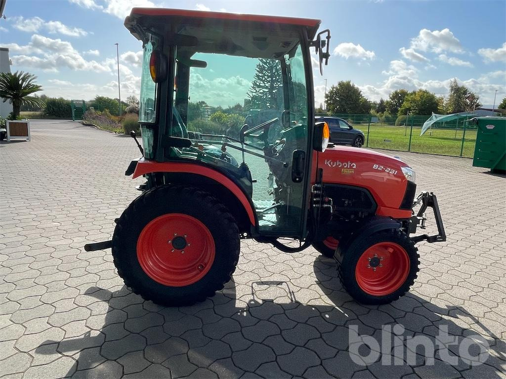Kubota B2231 HC (Allrad) - Trattore: foto 2 Kubota B2231 HC (Allrad) - Trattore: foto 2