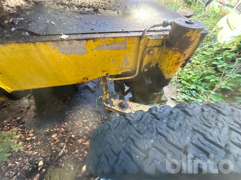 Escavatore gommato Liebherr A901: foto 15