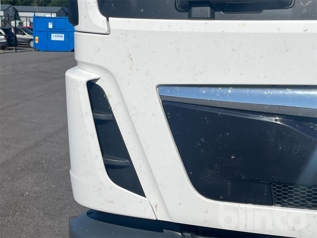 Autocarro furgonato MAN: foto 42