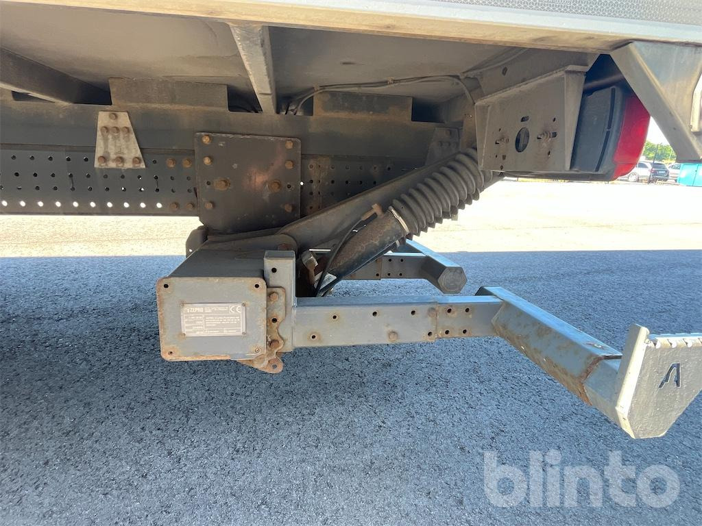 Autocarro furgonato MAN: foto 12