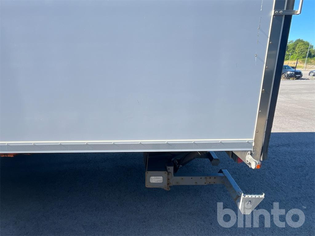 Autocarro furgonato MAN: foto 9