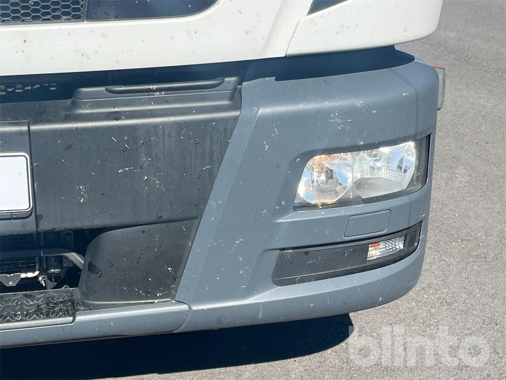 Autocarro furgonato MAN: foto 39