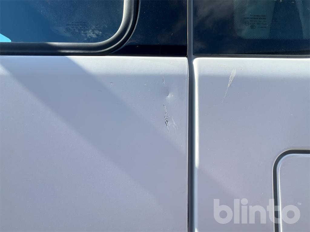 Autocarro furgonato MAN: foto 27