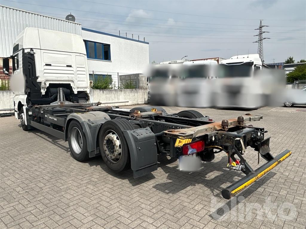 MAN TGX 26.400 6X2-4 LL - Autocarro portacontainer/ Caisse interchangeable: foto 3 MAN TGX 26.400 6X2-4 LL - Autocarro portacontainer/ Caisse interchangeable: foto 3