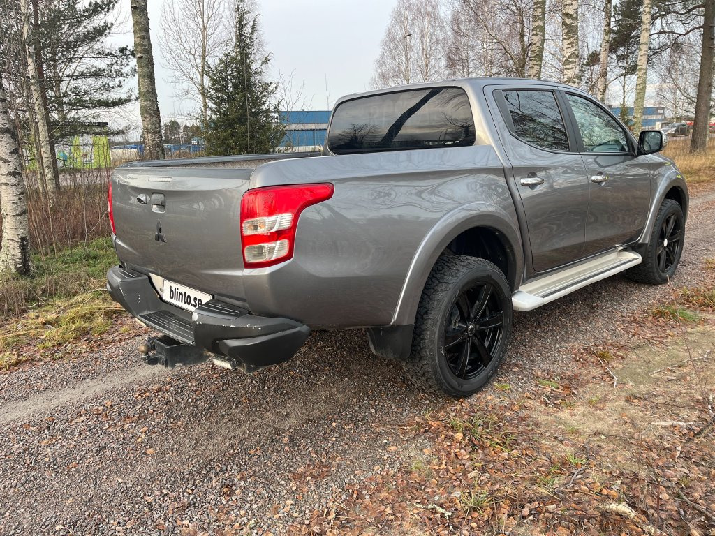 MITSUBISHI L200 - Pick-up: foto 5 MITSUBISHI L200 - Pick-up: foto 5