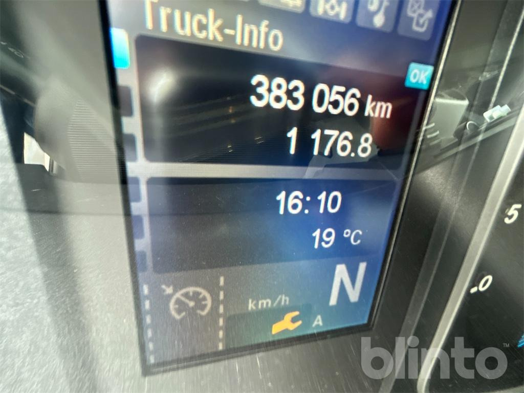 Mercedes Benz Atego 1624 967PKX3 (2016) - Autocarro furgonato: foto 5 Mercedes Benz Atego 1624 967PKX3 (2016) - Autocarro furgonato: foto 5