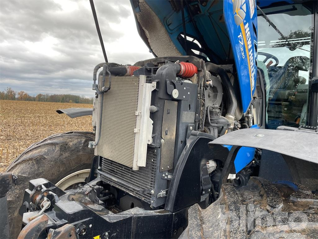 Trattore New Holland T7 230 (2018): foto 16