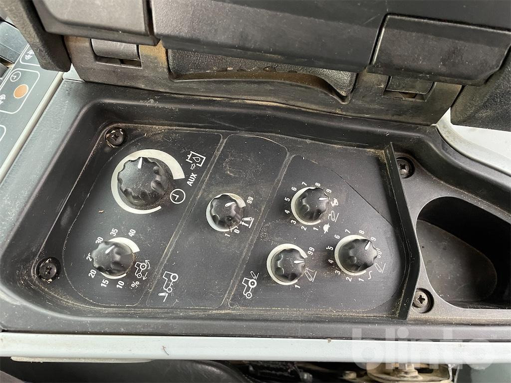 Trattore New Holland T7 230 (2018): foto 44