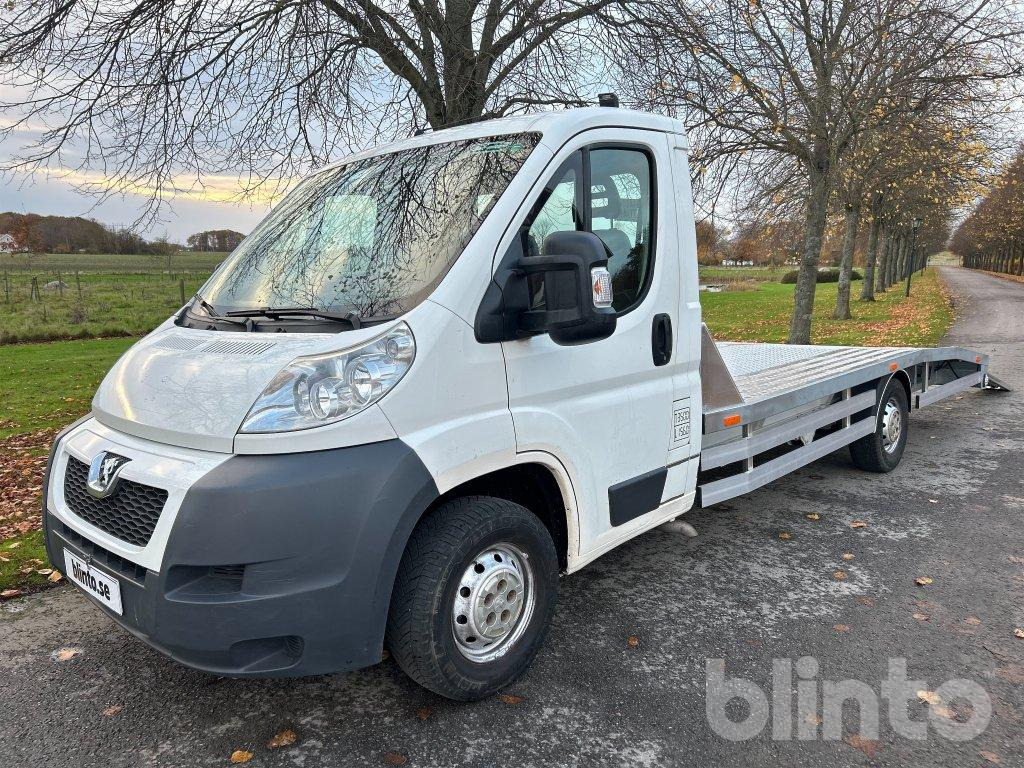 Peugeot Boxer - Aluminium byggnation - Camion bisarca: foto 1 Peugeot Boxer - Aluminium byggnation - Camion bisarca: foto 1