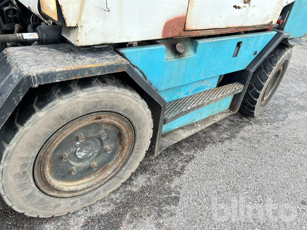 Carrello elevatore Stocka 3,9-500 DBH: foto 15