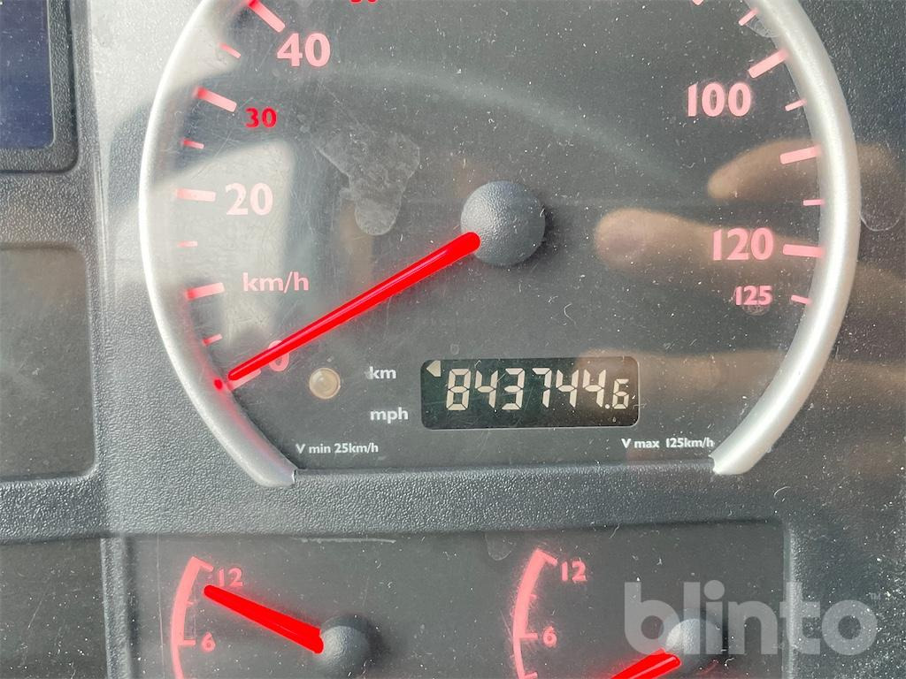 MAN TGA 18.480 (2004) - Trattore stradale: foto 5 MAN TGA 18.480 (2004) - Trattore stradale: foto 5