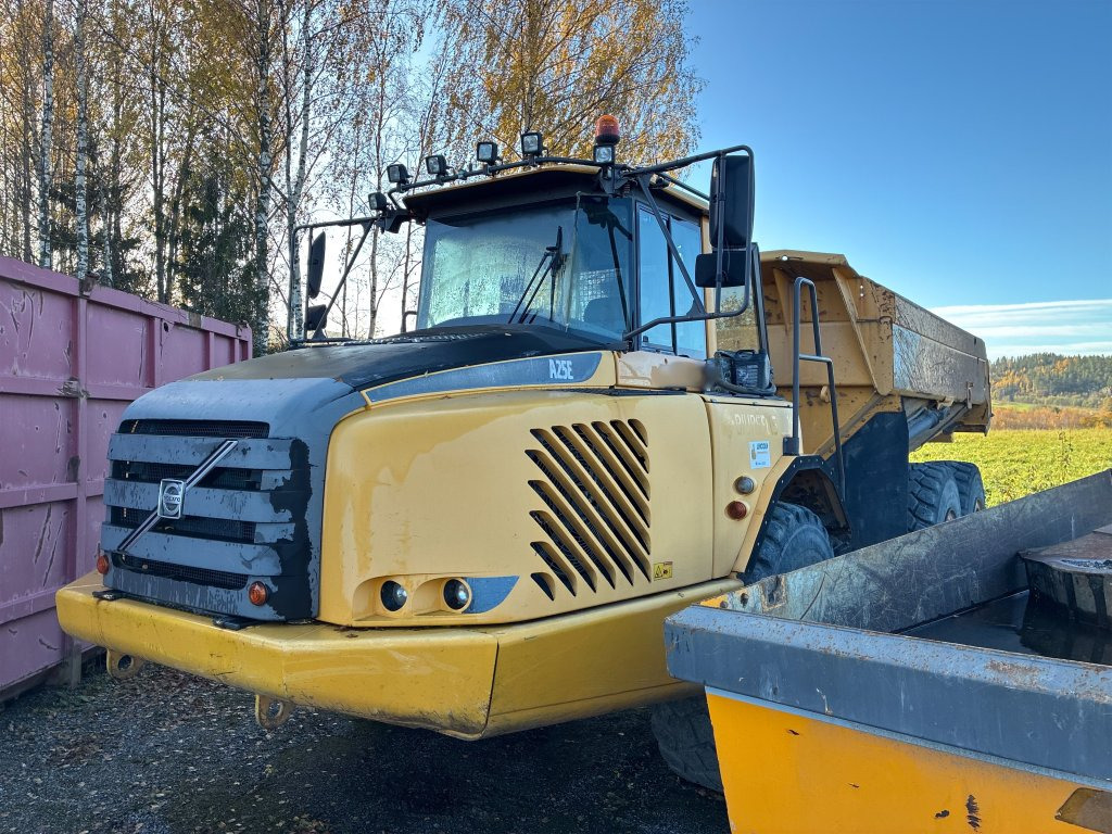 VOLVO A25E 6X6 - Dumper articolato: foto 1 VOLVO A25E 6X6 - Dumper articolato: foto 1