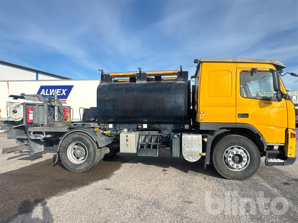 VOLVO FM 300-380 42 JMNL - Camion cisterna, Veicolo speciale/ Comunale: foto 4 VOLVO FM 300-380 42 JMNL - Camion cisterna, Veicolo speciale/ Comunale: foto 4