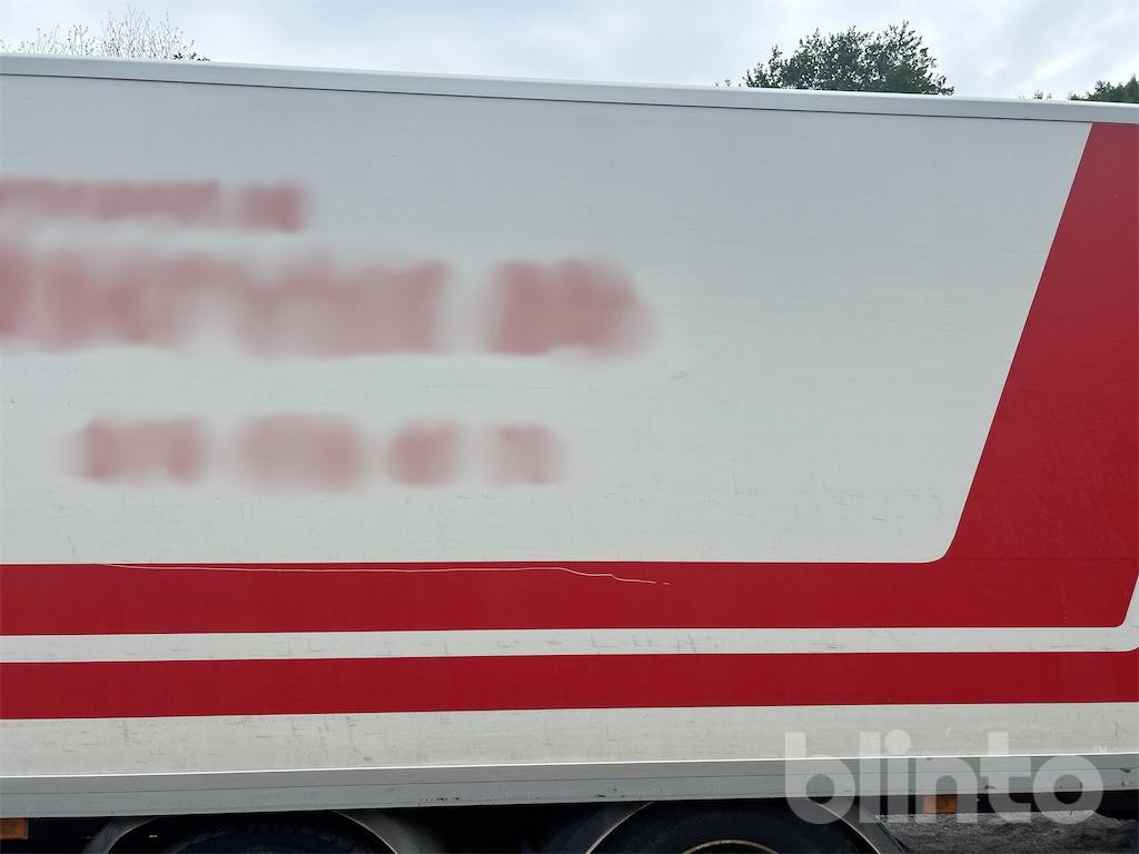 Autocarro frigorifero VOLVO FM 330: foto 41