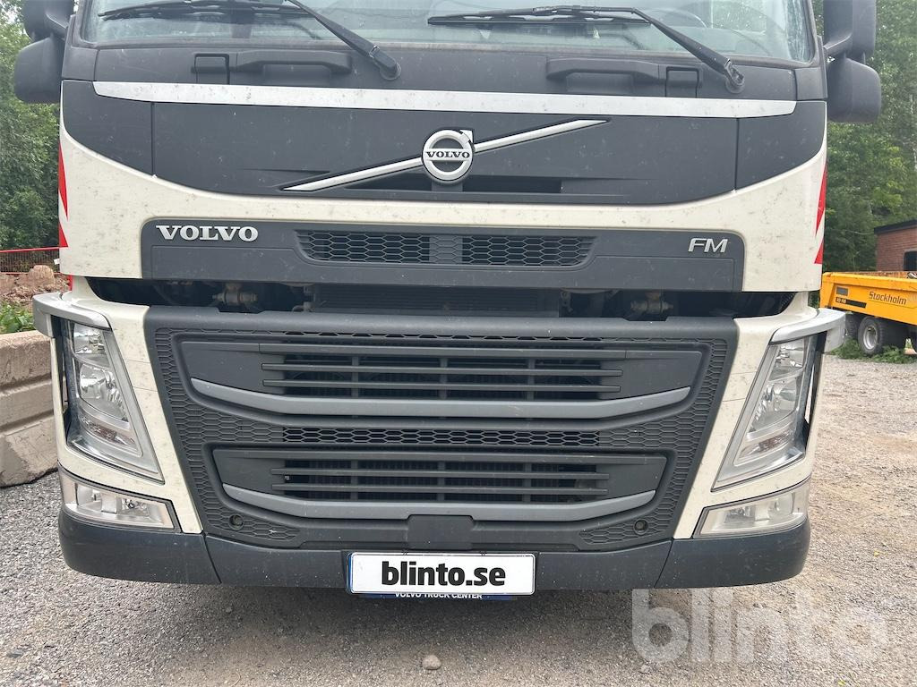 Autocarro frigorifero VOLVO FM 330: foto 12