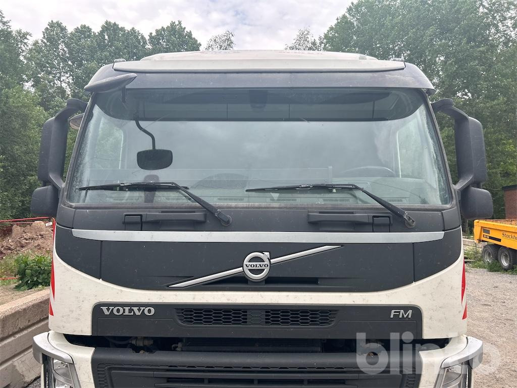 Autocarro frigorifero VOLVO FM 330: foto 11