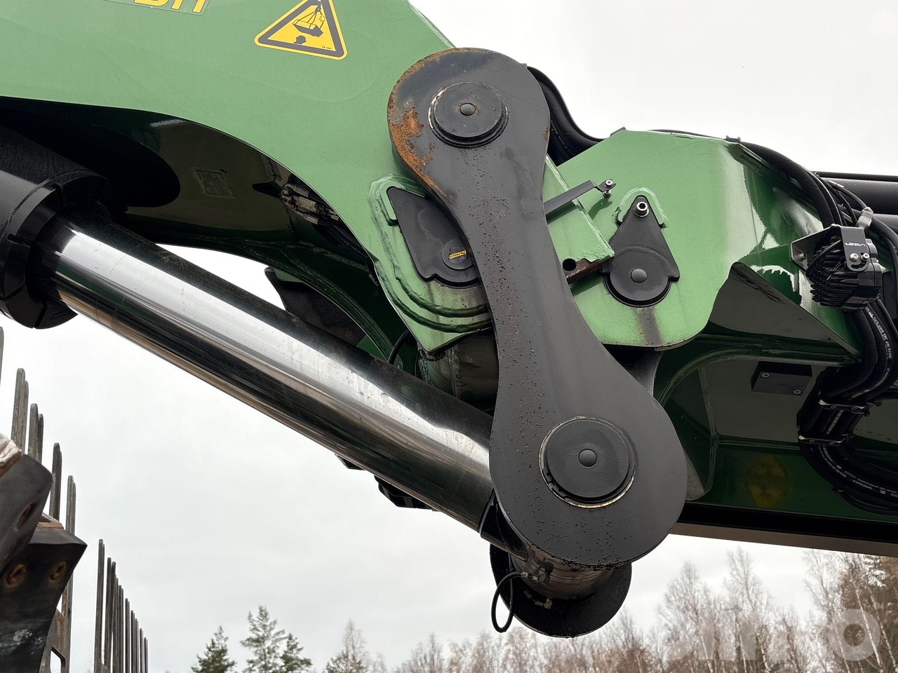 Autocarro con pianale/ Cassone fisso, Camion con gru VOLVO FM 460 8x4 Tridem: foto 25