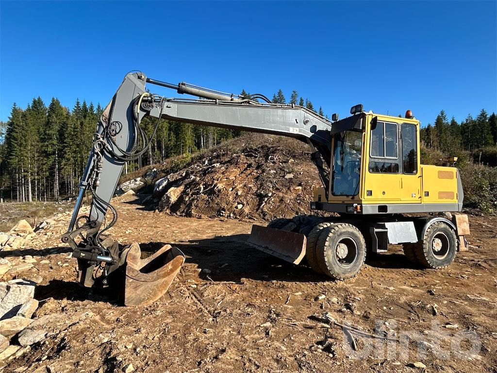 Volvo EW150C - Escavatore gommato: foto 1 Volvo EW150C - Escavatore gommato: foto 1