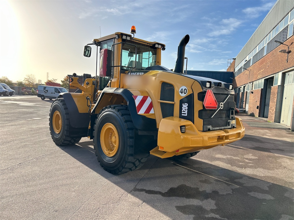 Volvo L120G - Pala gommata: foto 5 Volvo L120G - Pala gommata: foto 5