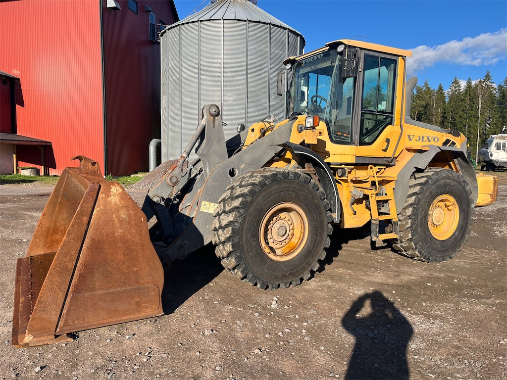 Volvo L90F - Pala gommata: foto 1 Volvo L90F - Pala gommata: foto 1