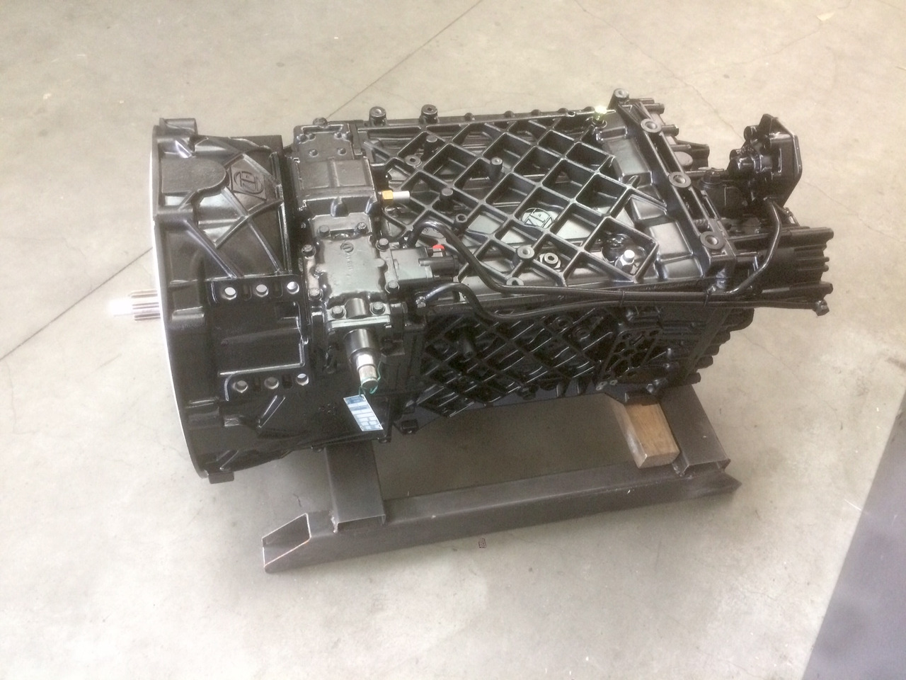 CAMBIO ZF 16S221 - Rif. ZF 1316051508 - Rif. MAN 81320036199 / 81320039199 - Rapporto 13,74 - 0,84 - Cambio: foto 5 CAMBIO ZF 16S221 - Rif. ZF 1316051508 - Rif. MAN 81320036199 / 81320039199 - Rapporto 13,74 - 0,84 - Cambio: foto 5