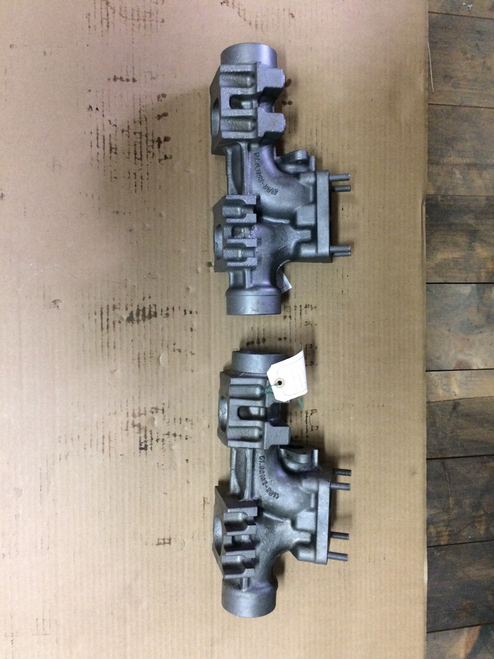 COLLETTORE CENTRALE DI SCARICO MAN 51081020065 - Collettore di scarico: foto 3 COLLETTORE CENTRALE DI SCARICO MAN 51081020065 - Collettore di scarico: foto 3