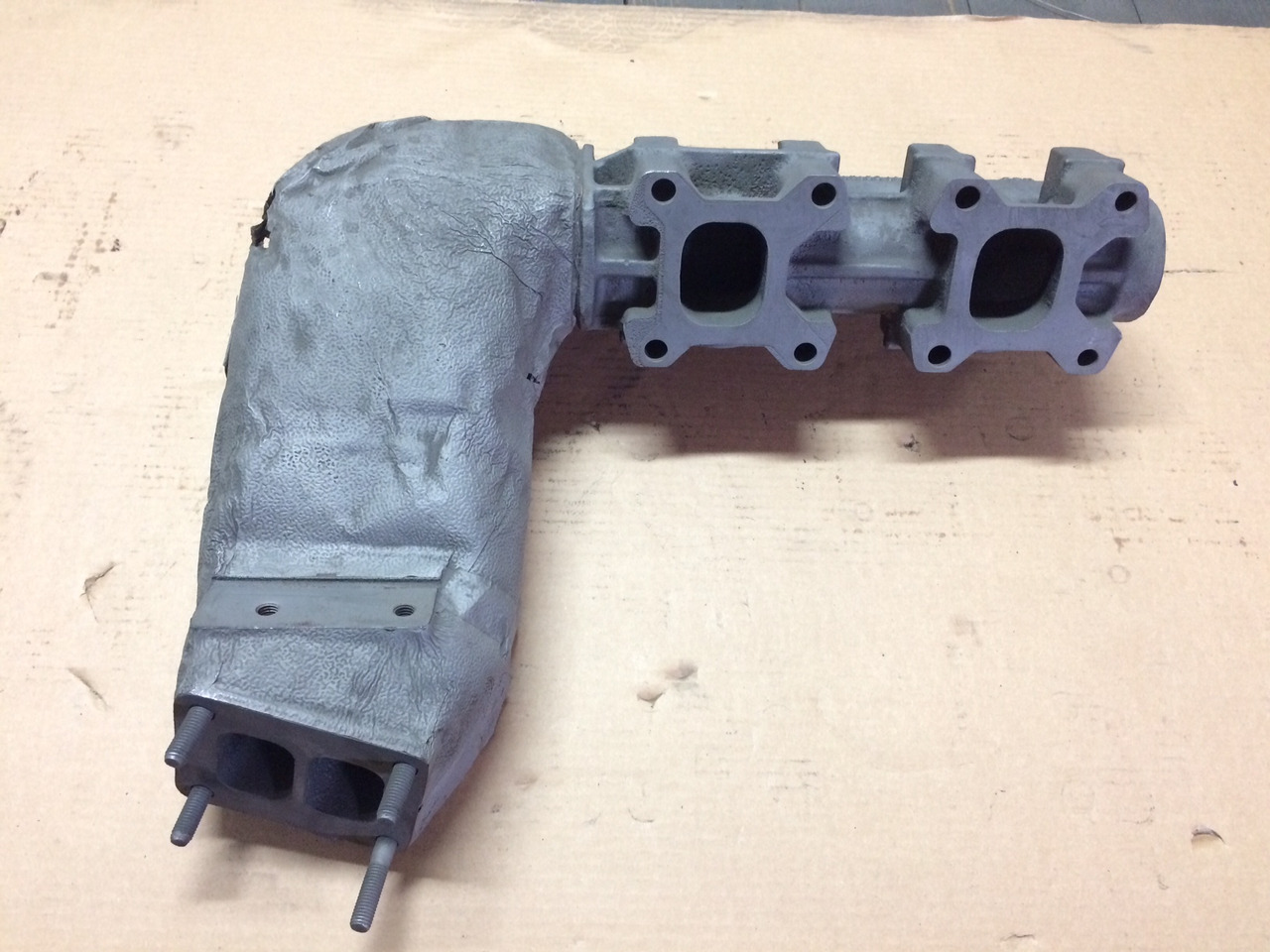 COLLETTORE SCARICO COIBENTATO POSTERIORE MAN 51081015160 - Collettore di scarico: foto 4 COLLETTORE SCARICO COIBENTATO POSTERIORE MAN 51081015160 - Collettore di scarico: foto 4