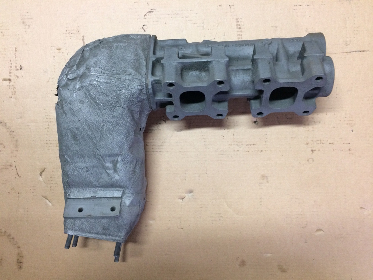 COLLETTORE SCARICO COIBENTATO POSTERIORE MAN 51081015160 - Collettore di scarico: foto 5 COLLETTORE SCARICO COIBENTATO POSTERIORE MAN 51081015160 - Collettore di scarico: foto 5