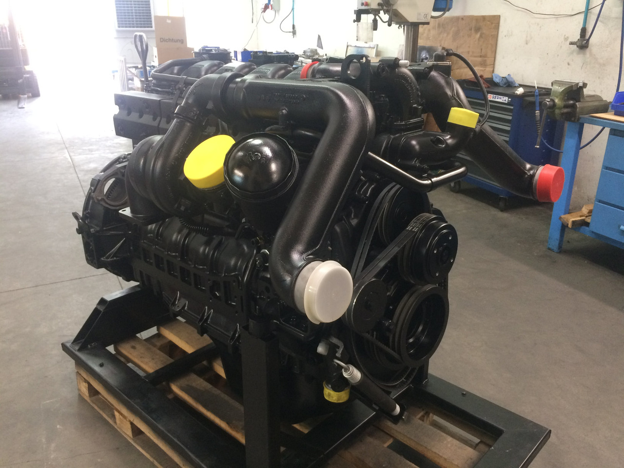 MOTORE COMPLETO MAN D2876LF02 - 338kW / 460CV - EURO 2 - Motore: foto 1 MOTORE COMPLETO MAN D2876LF02 - 338kW / 460CV - EURO 2 - Motore: foto 1