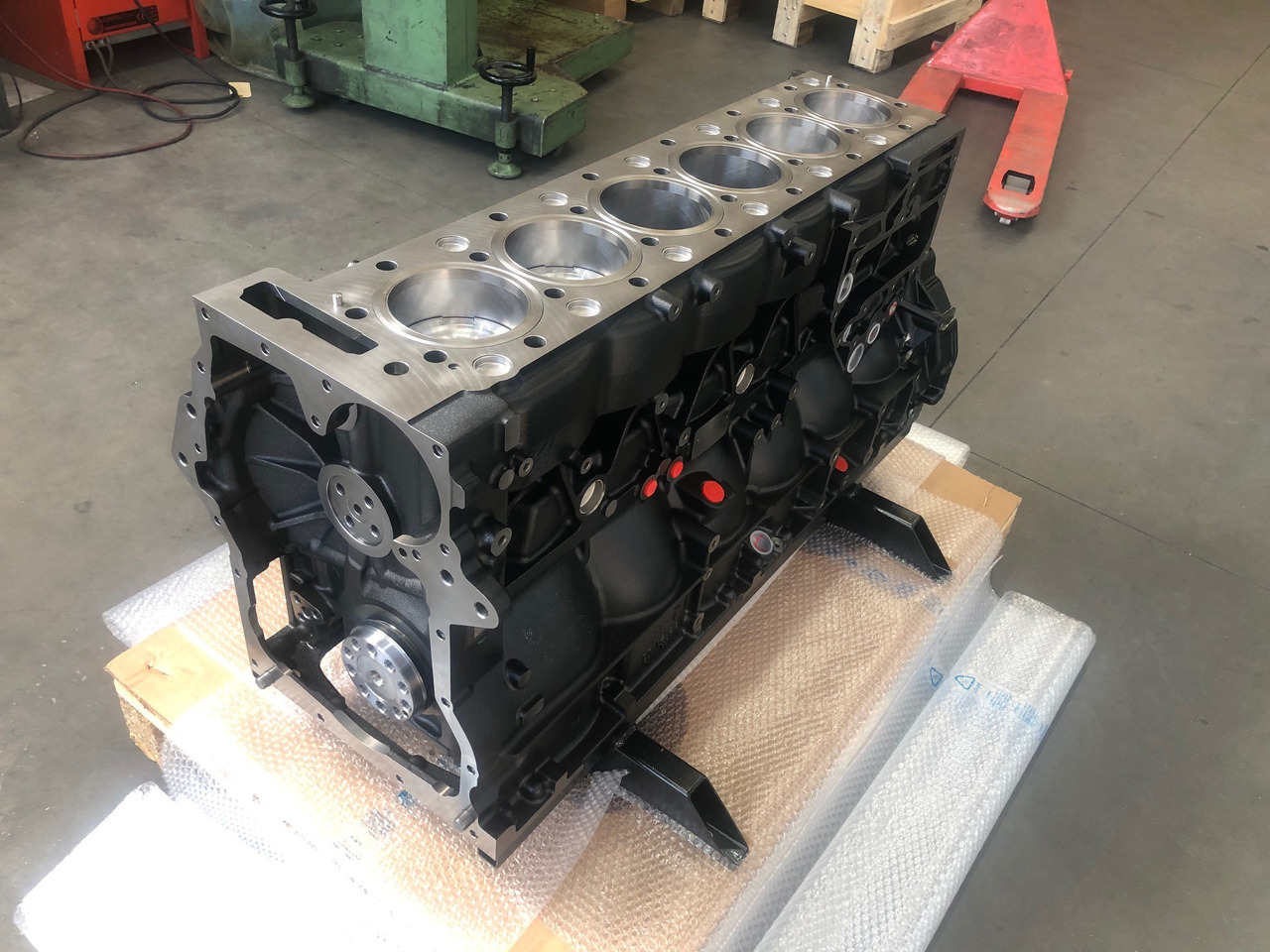 SHORTBLOCK / BLOCCO MOTORE MAN D2676 EURO6 (camion e bus) - Blocco cilindri per Camion: foto 4 SHORTBLOCK / BLOCCO MOTORE MAN D2676 EURO6 (camion e bus) - Blocco cilindri per Camion: foto 4