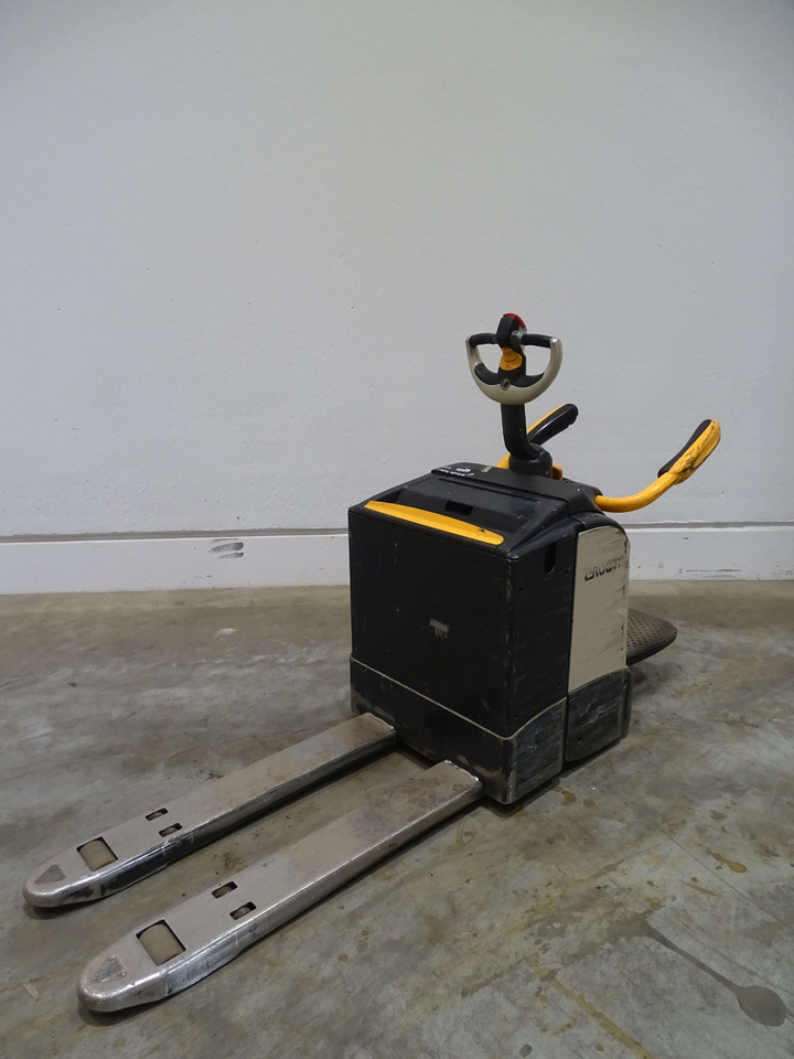 Crown WT3040 - Transpallet: foto 1 Crown WT3040 - Transpallet: foto 1