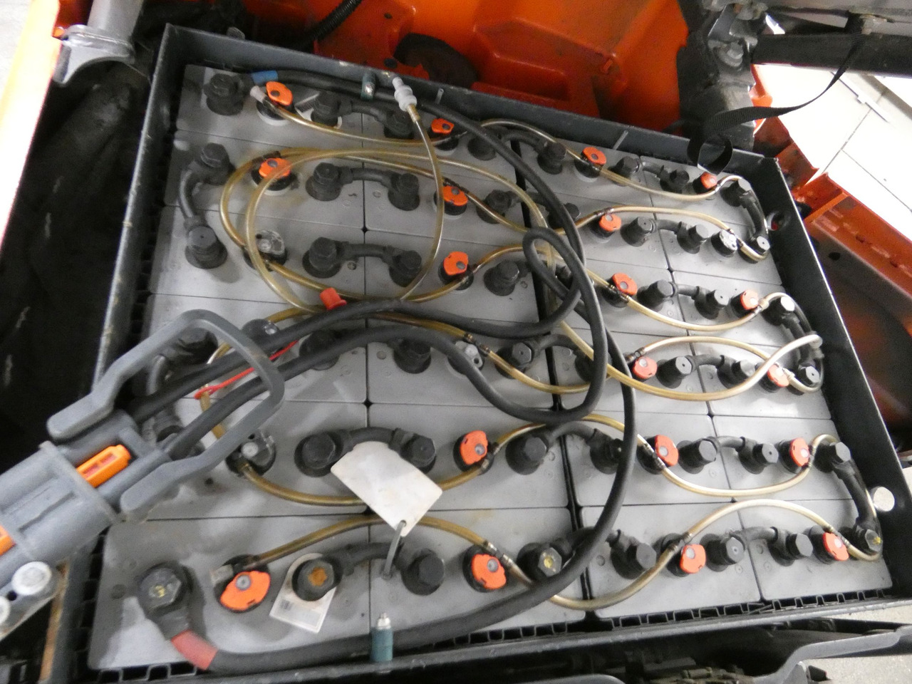 Linde E16 - Carrello elevatore elettrico: foto 4 Linde E16 - Carrello elevatore elettrico: foto 4