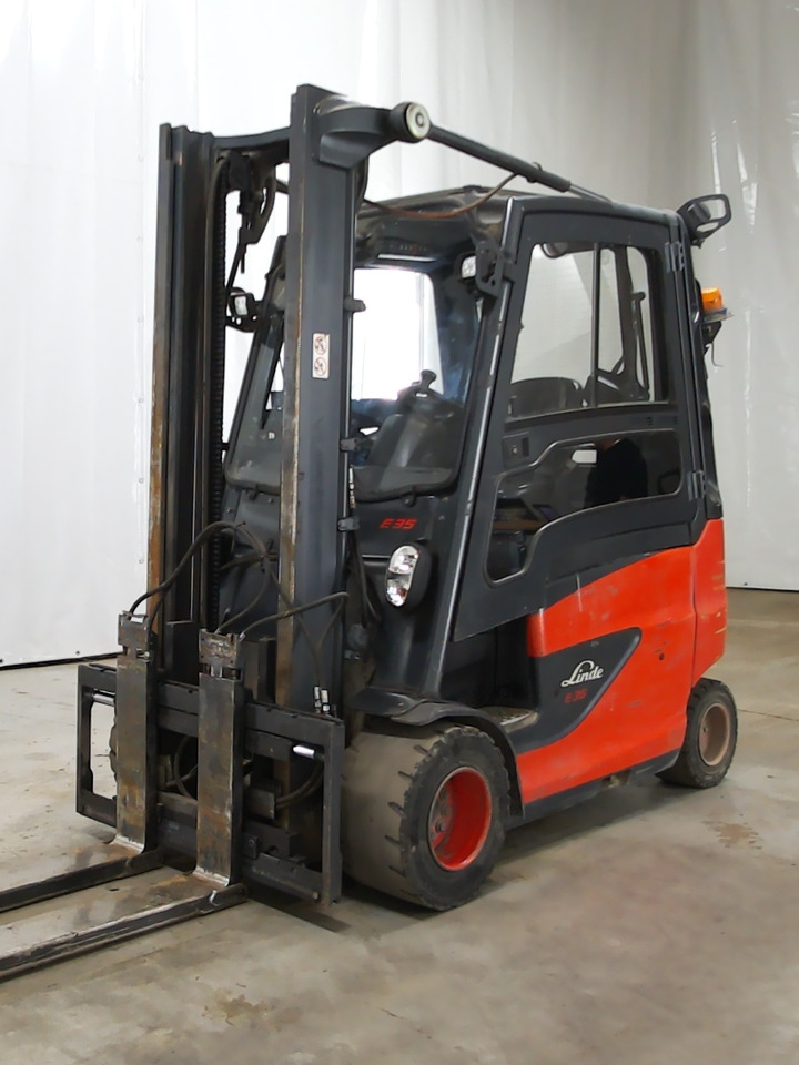 Linde E35 - Carrello elevatore elettrico: foto 1 Linde E35 - Carrello elevatore elettrico: foto 1