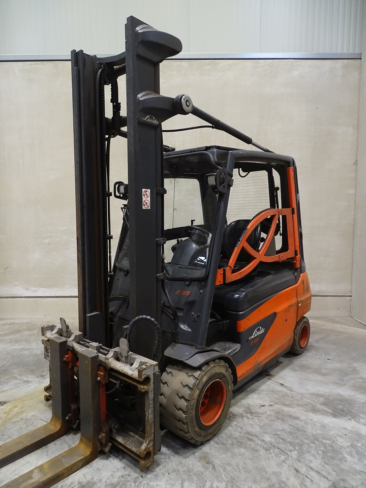 Linde E35L-01 - Carrello elevatore elettrico: foto 1 Linde E35L-01 - Carrello elevatore elettrico: foto 1