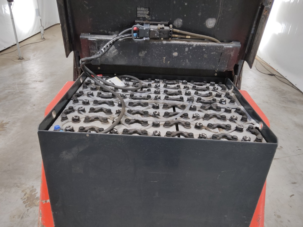 Linde E40P - Carrello elevatore elettrico: foto 4 Linde E40P - Carrello elevatore elettrico: foto 4