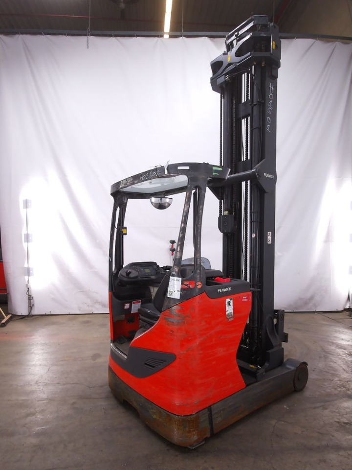 Linde R16HD-01 - Carrello retrattile: foto 5 Linde R16HD-01 - Carrello retrattile: foto 5