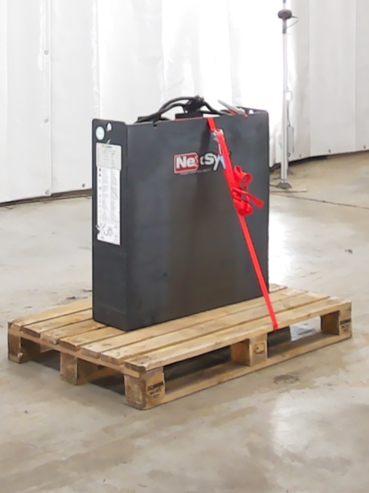 Weitere 24V420AH - Macchina da cantiere: foto 1 Weitere 24V420AH - Macchina da cantiere: foto 1