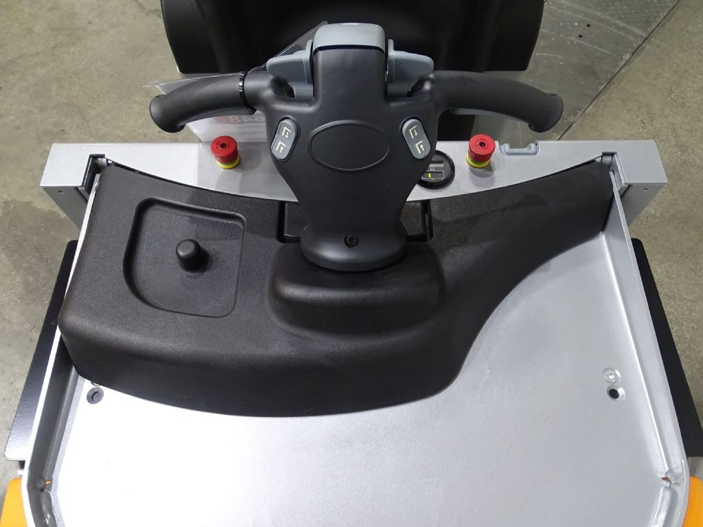 Still COP20/BATT.NEU - Commissionatore: foto 3 Still COP20/BATT.NEU - Commissionatore: foto 3