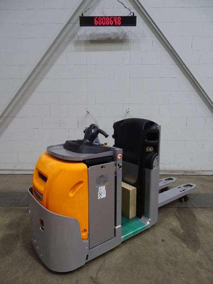 Still COP20/BATT.NEU - Commissionatore: foto 2 Still COP20/BATT.NEU - Commissionatore: foto 2