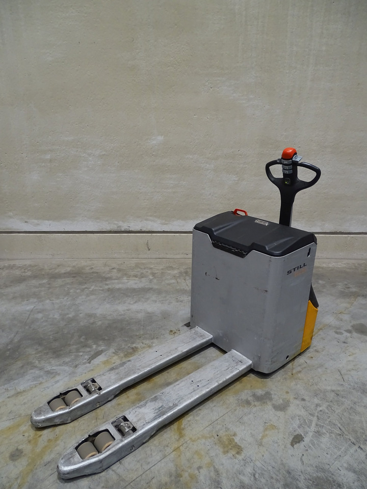 Still ECU30/BATT.NEU - Transpallet: foto 1 Still ECU30/BATT.NEU - Transpallet: foto 1