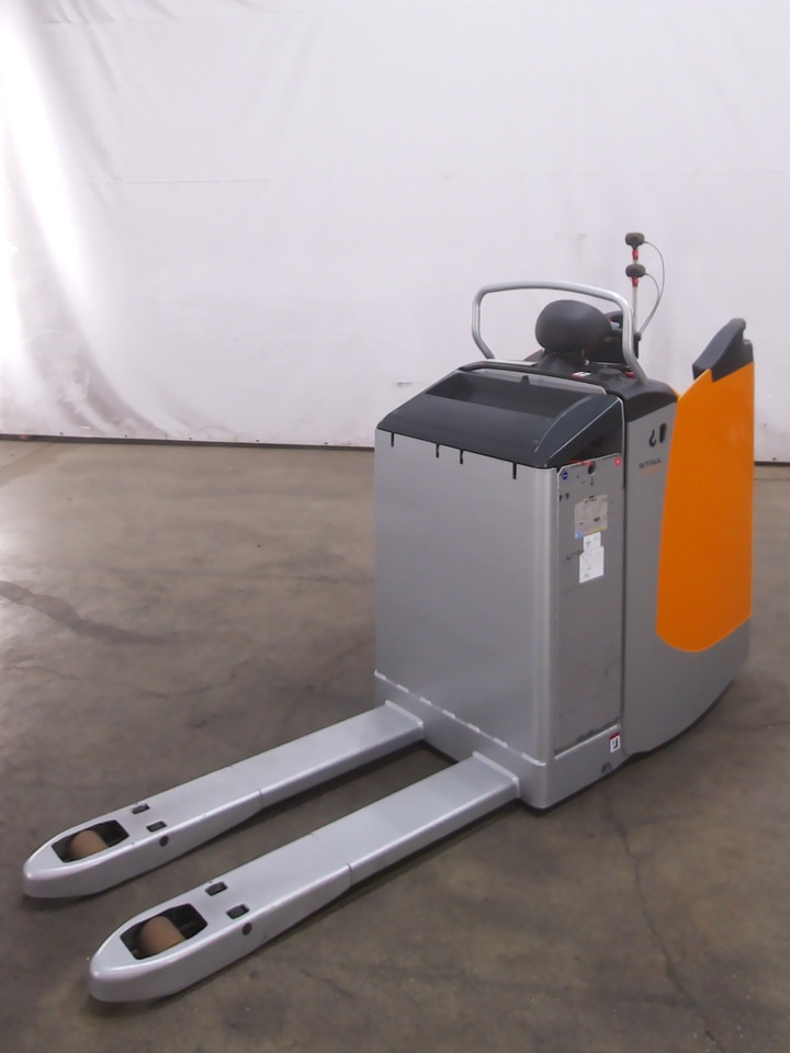 Still EXU-S22/BATT.NEU - Transpallet: foto 1 Still EXU-S22/BATT.NEU - Transpallet: foto 1