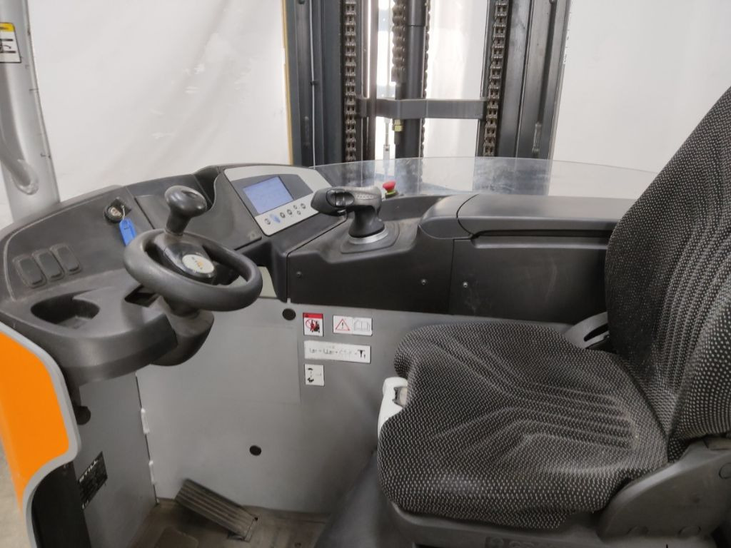 Still FM-X17 - Carrello retrattile: foto 3 Still FM-X17 - Carrello retrattile: foto 3
